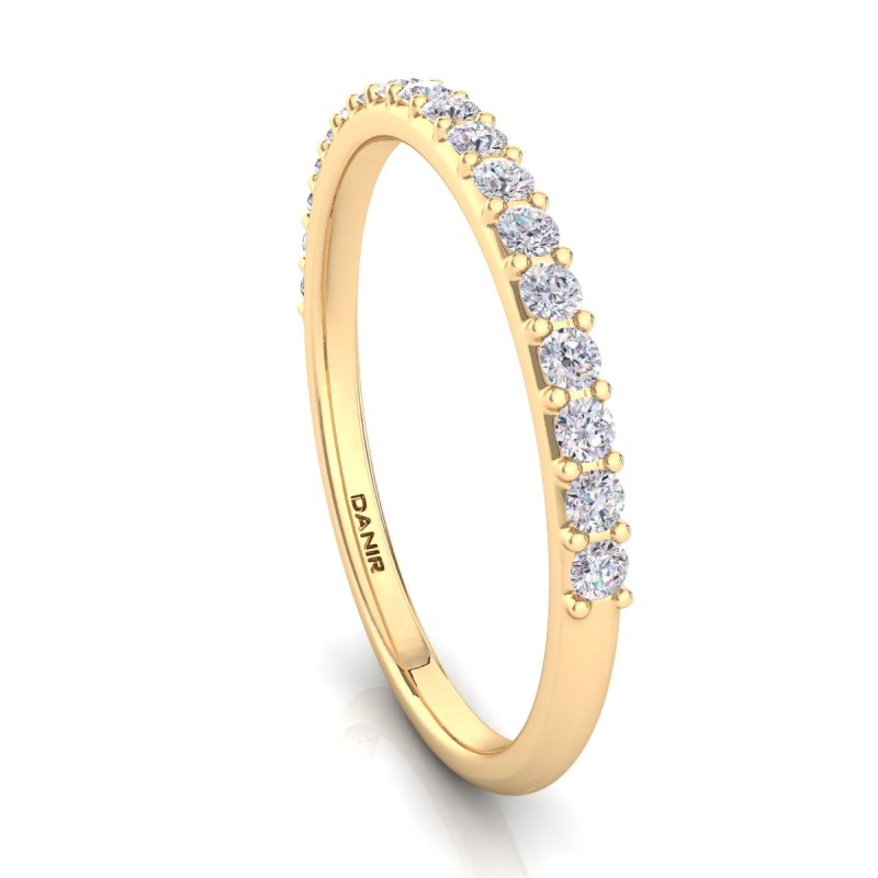 18K Yellow Gold Aline Shared Prong Diamond Ring