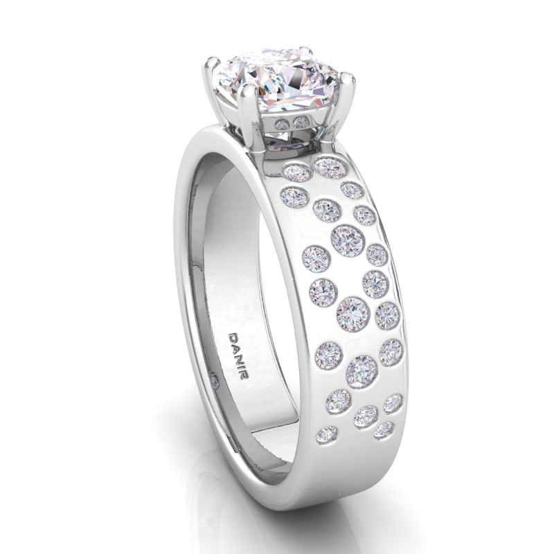 18K White Gold <br> Casadei Cushion Diamond Engagement Ring White Gold 