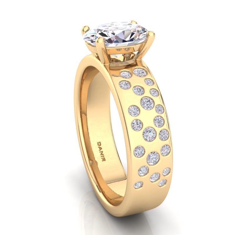 18K Yellow Gold <br> Casadei Oval Diamond Engagement Ring Yellow Gold 