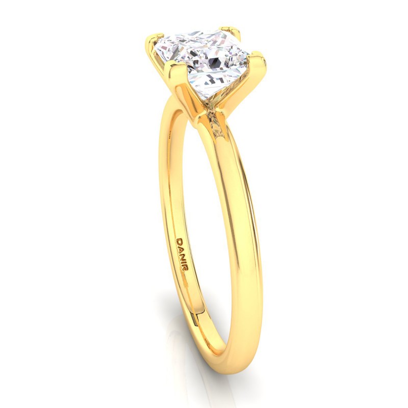 18K Yellow Gold <br> Solitaire Four Prong Engagement Ring Yellow Gold Princess