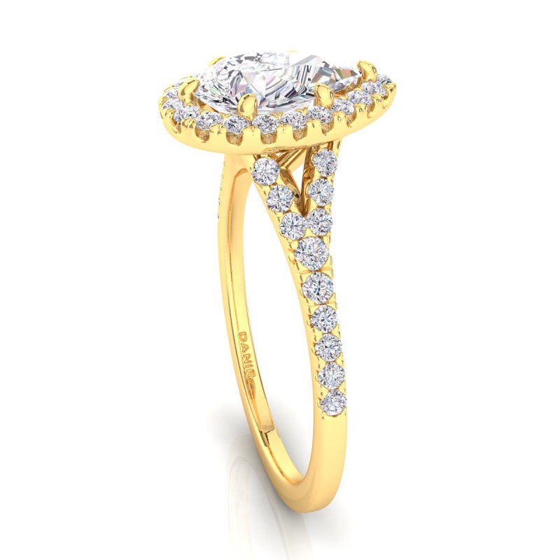18K Yellow Gold <br> Joy Diamond Engagement Ring Pear Yellow Gold 